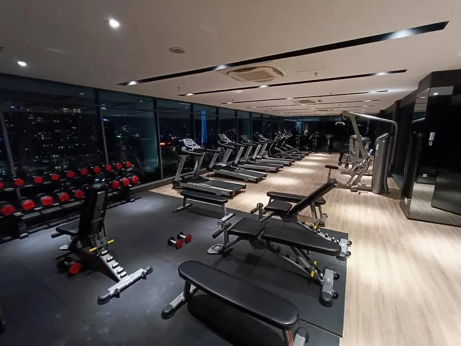דירה קואלה לומפור Col 915B Studio Balcony Infinity Pool Klcc View